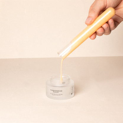 24 Ayar Altın Sıkılaştırıcı Jöle Maskesi